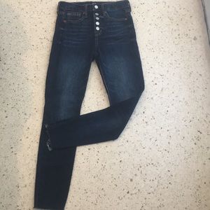 New w/out tags gap true skinny hi rise jeans 25